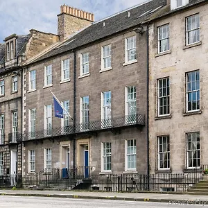 travelodge-edinburgh-central-queen-street.edinburghhotelsuk.org/