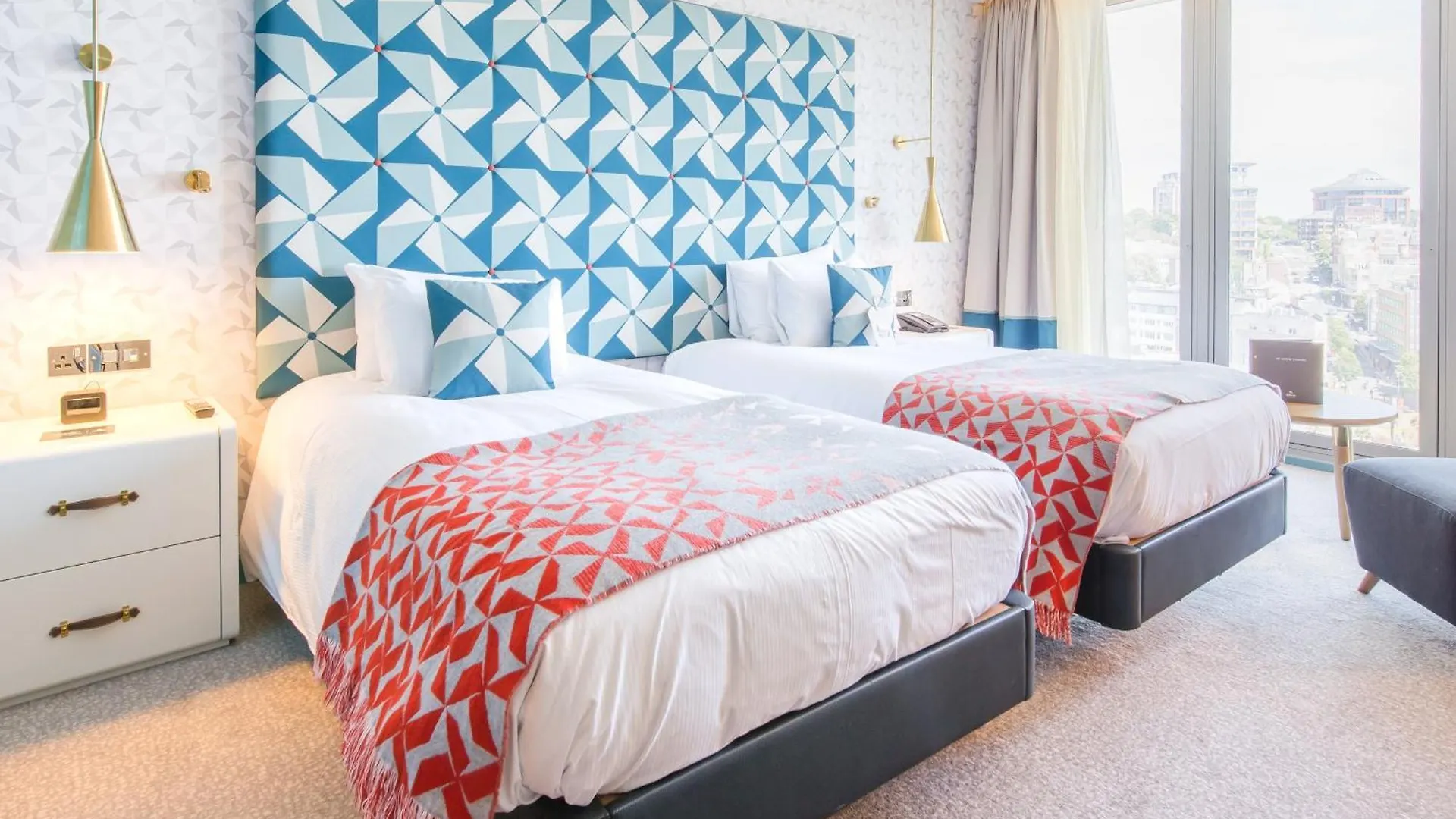 ****  Hilton Bournemouth Hotel Великобритания